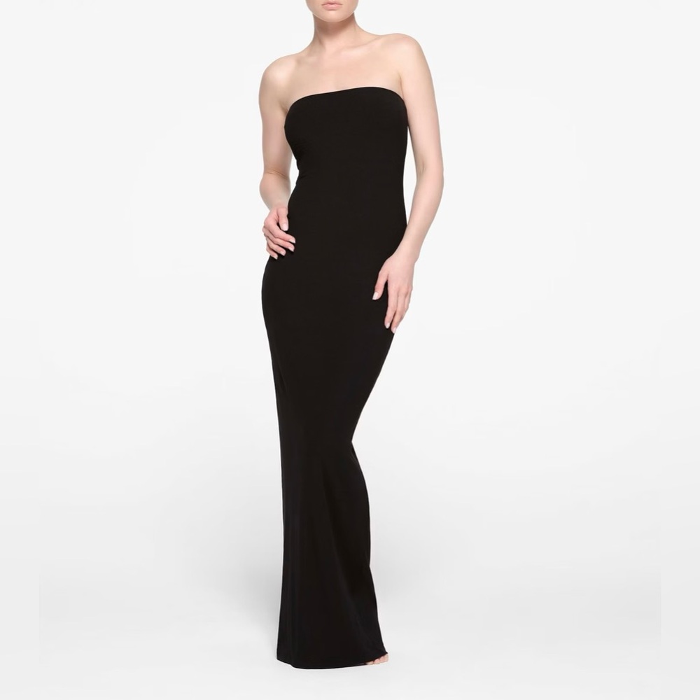 SOLD❗️❗️ NWT: SKIMS - SOFT LOUNGE STRAPLESS DRESS - Picture 3 of 4